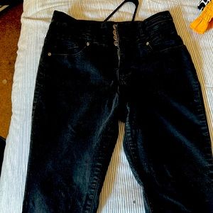Black skinny jeans